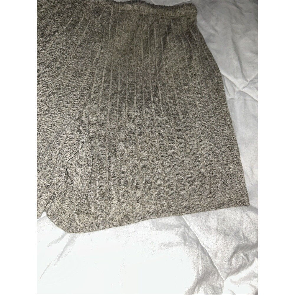 Small Gray Ribbed Lounge Drawstring Shorts With Pockets - Picture 7 of 8